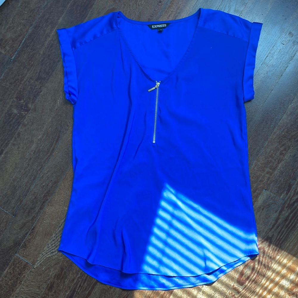 Blue express zip front blouse